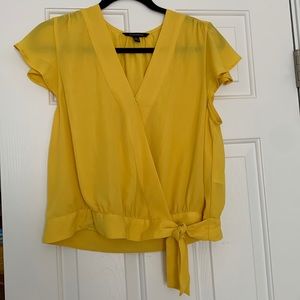 Banana Republic | Yellow Tie Top Medium Blouse